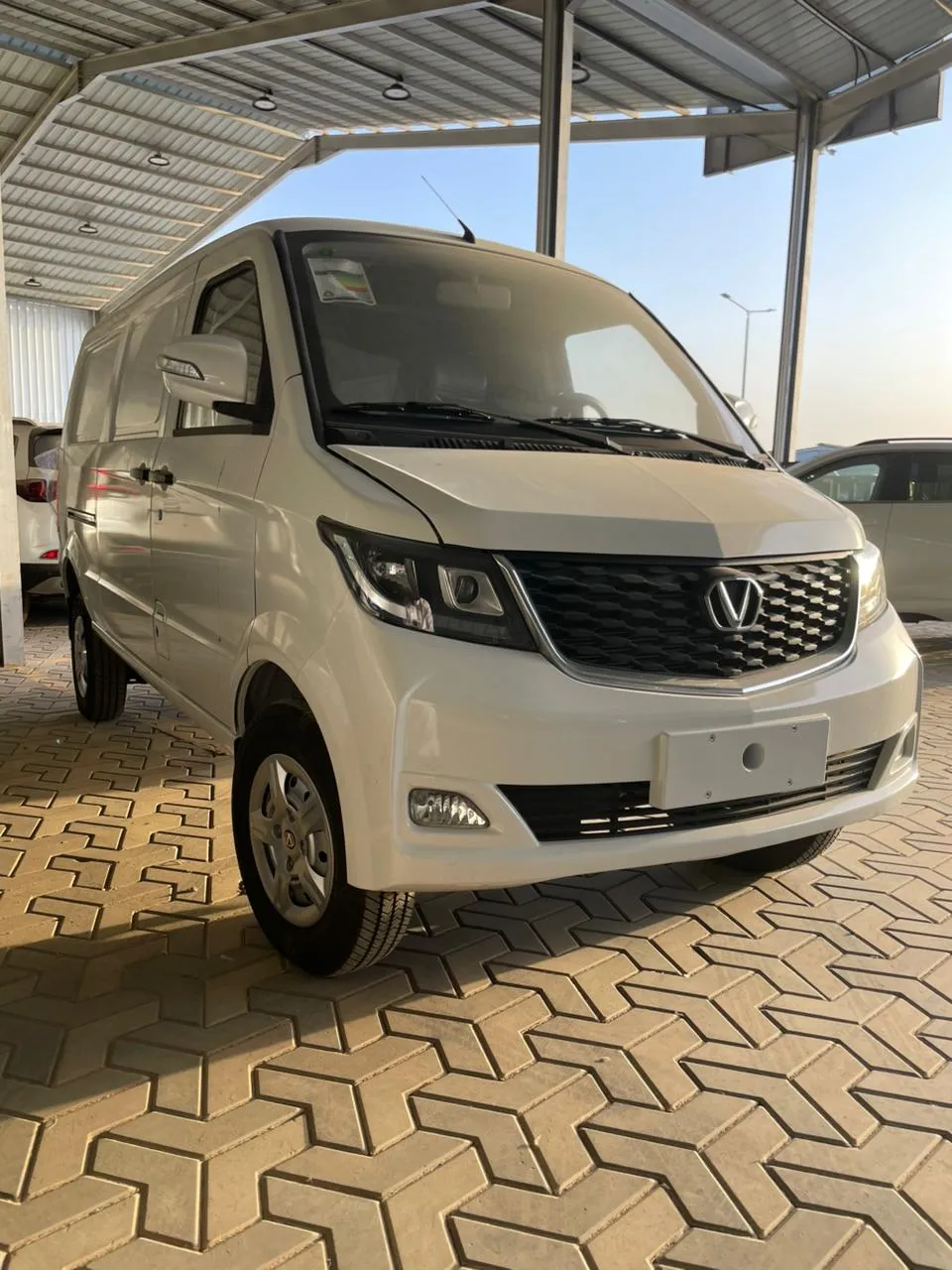 فان بضاعة V1